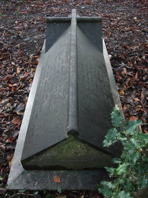 Rhodes Grave, Chapel Allerton, Leeds.jpg
